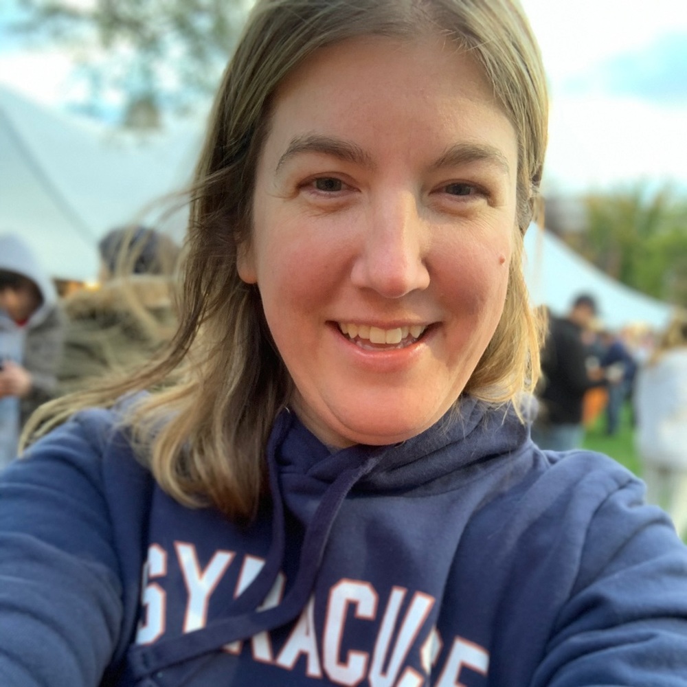 Meet your Posher, Laura